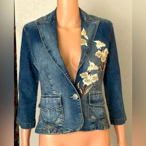 XoXo floral blazer!👢👜🤎